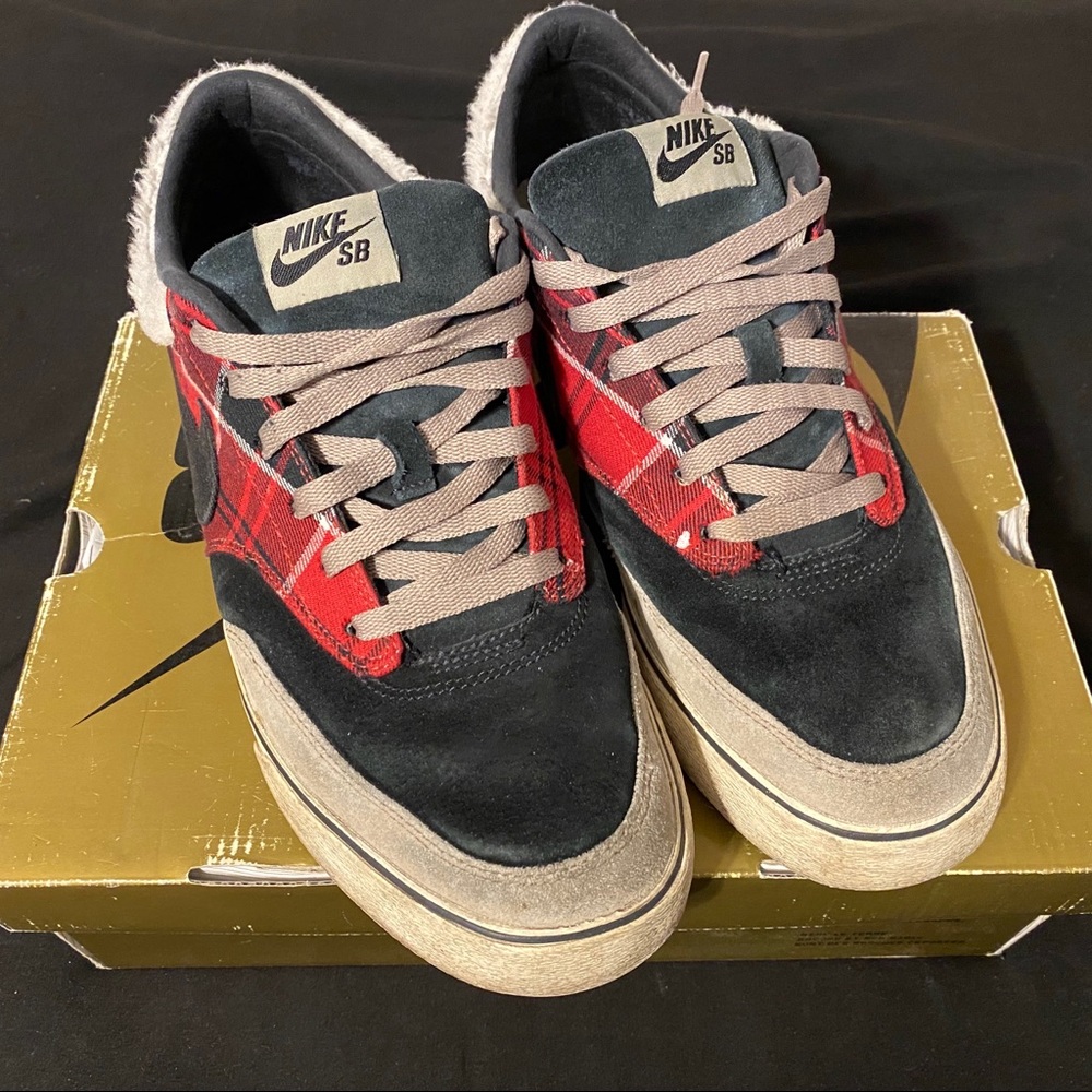 NikeSb “Strange Brews”